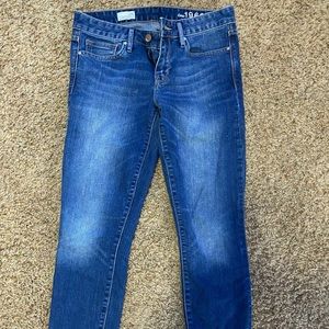 Gap always skinny jeans size 29s